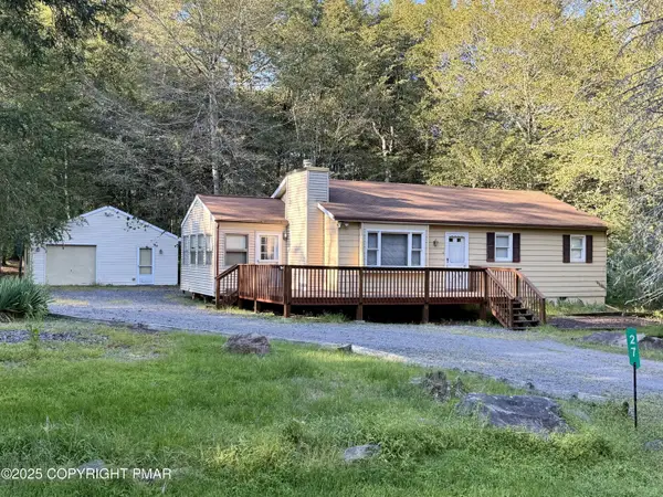 27 Poplar Lane, Albrightsville, PA 18210