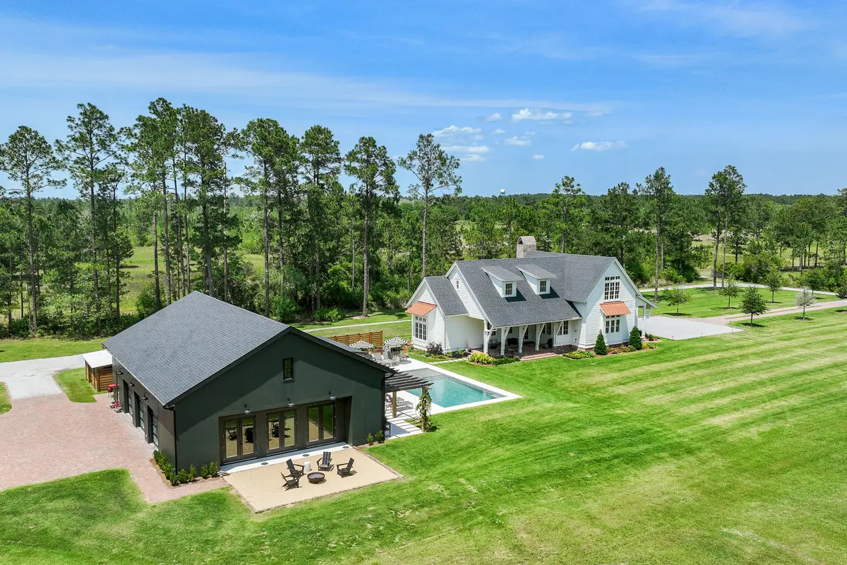 181 Jonathan Drive, Freeport, FL 32439 - #1