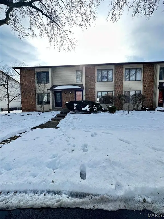 24 Timberbrook Drive #C, Saint Peters, MO 63376 - Image #2