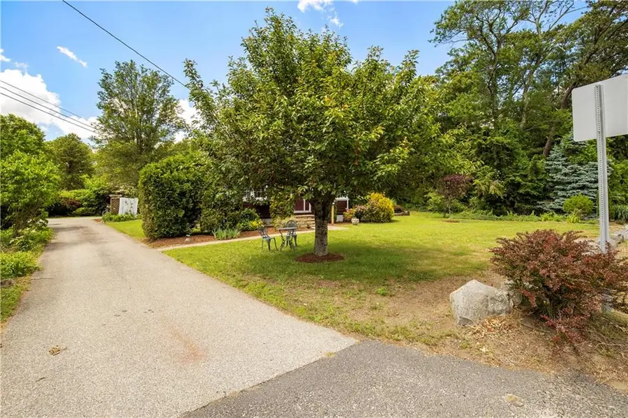 6239 Post Rd Road, North Kingstown, RI 02852 - #2