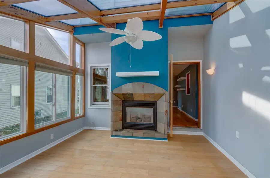 7 S Thompson, Madison, WI 53718-3267 - #2