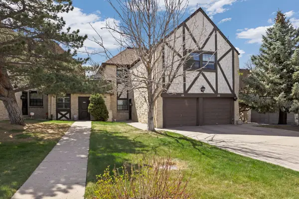 7250 Eastmoor Dr #114, Denver, CO 80237