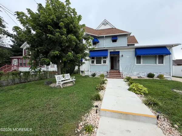 368 Carr Avenue, Keansburg, NJ 07734