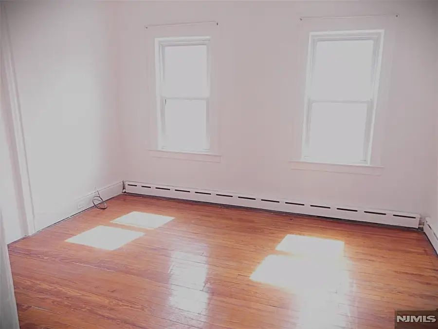33 Center Street Unit #1, Little Ferry, NJ 07643 - #3