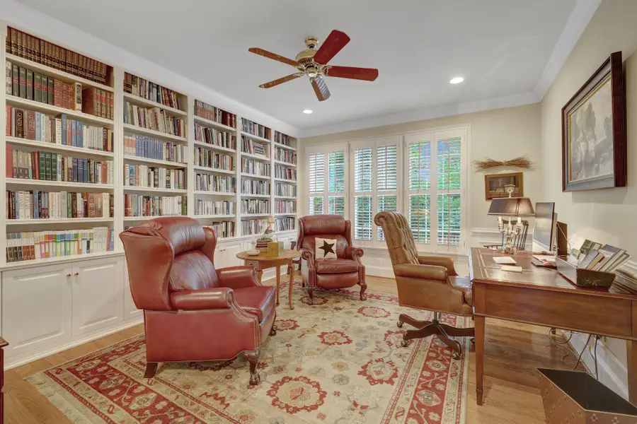 513 John Marshall Dr Ne, Vienna, VA 22180 - #3