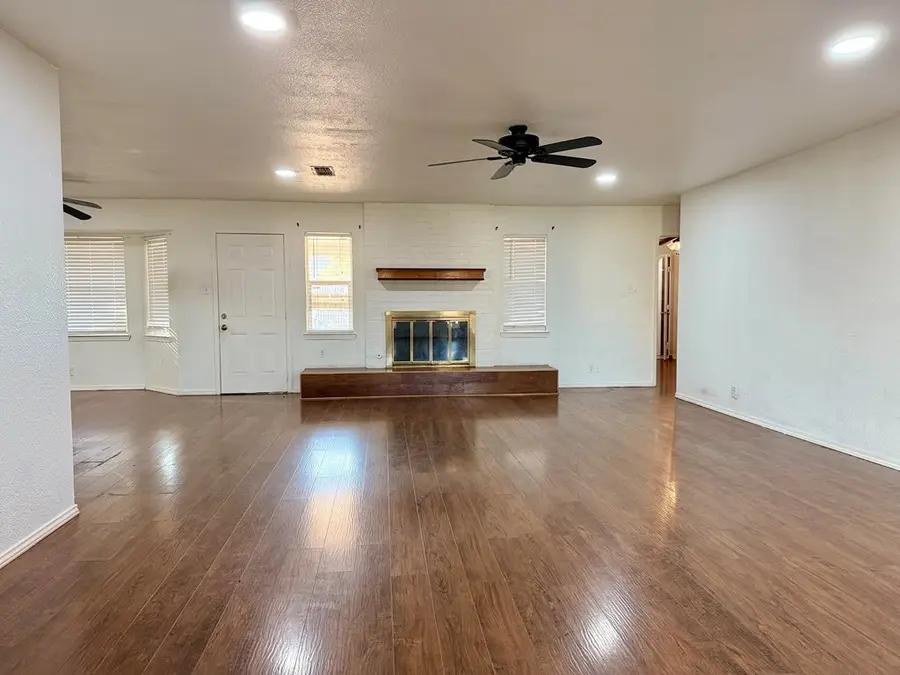 4304 Gulf Ave, Midland, TX 79707 - #3