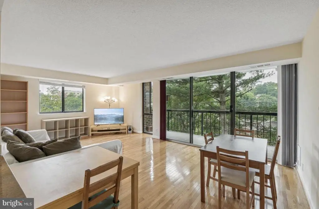 1401 N Rhodes Street N , 406, Arlington, VA 22209 - #1