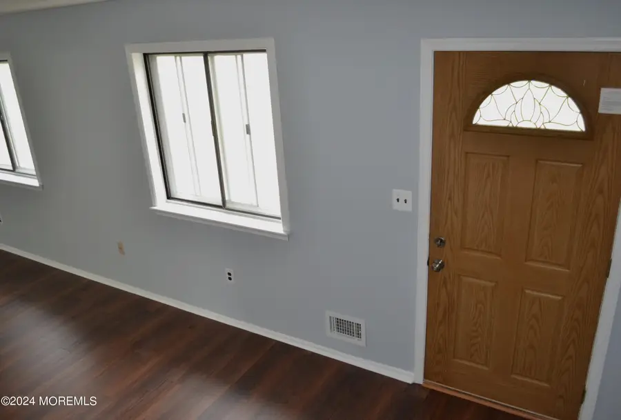 524 Rhode Island Avenue, Brick, NJ 08724 - Image #2