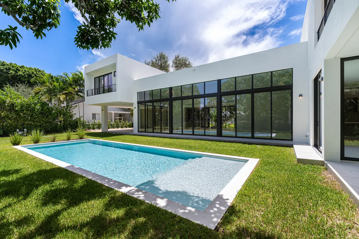 5921 SW 84th St, South Miami, FL 33143 - #1