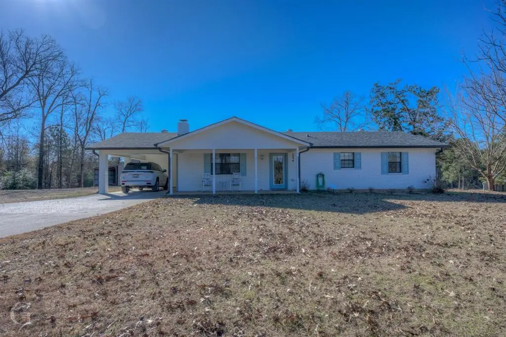 832 Pine Hill Street, Coushatta, LA 71019 - Image #1