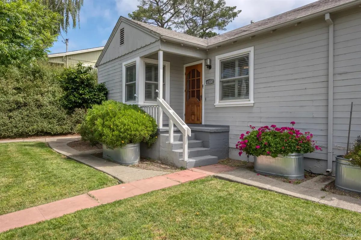 1504 Meek Avenue, Napa, CA 94559 - #1