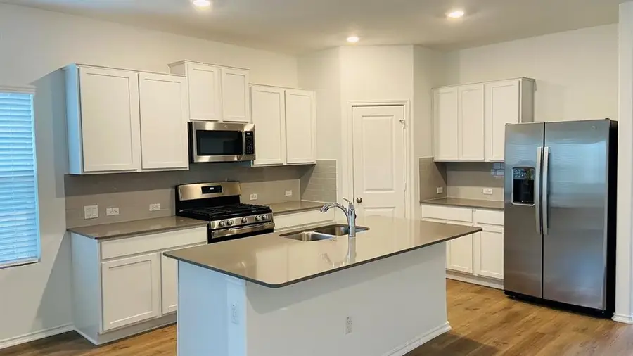 1205 Sweetspire ST, Leander, TX 78641 - #3