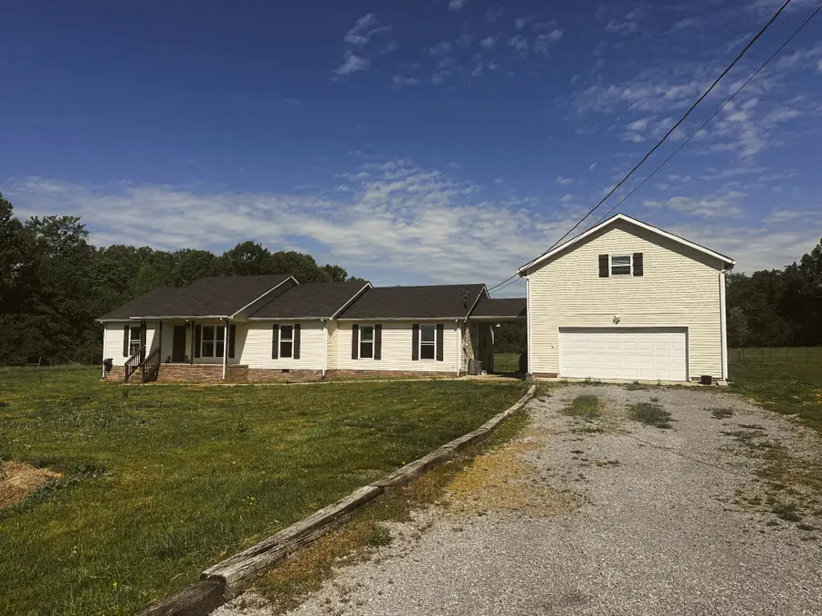 831 Philippi Rd, Wartrace, TN 37183 - #2
