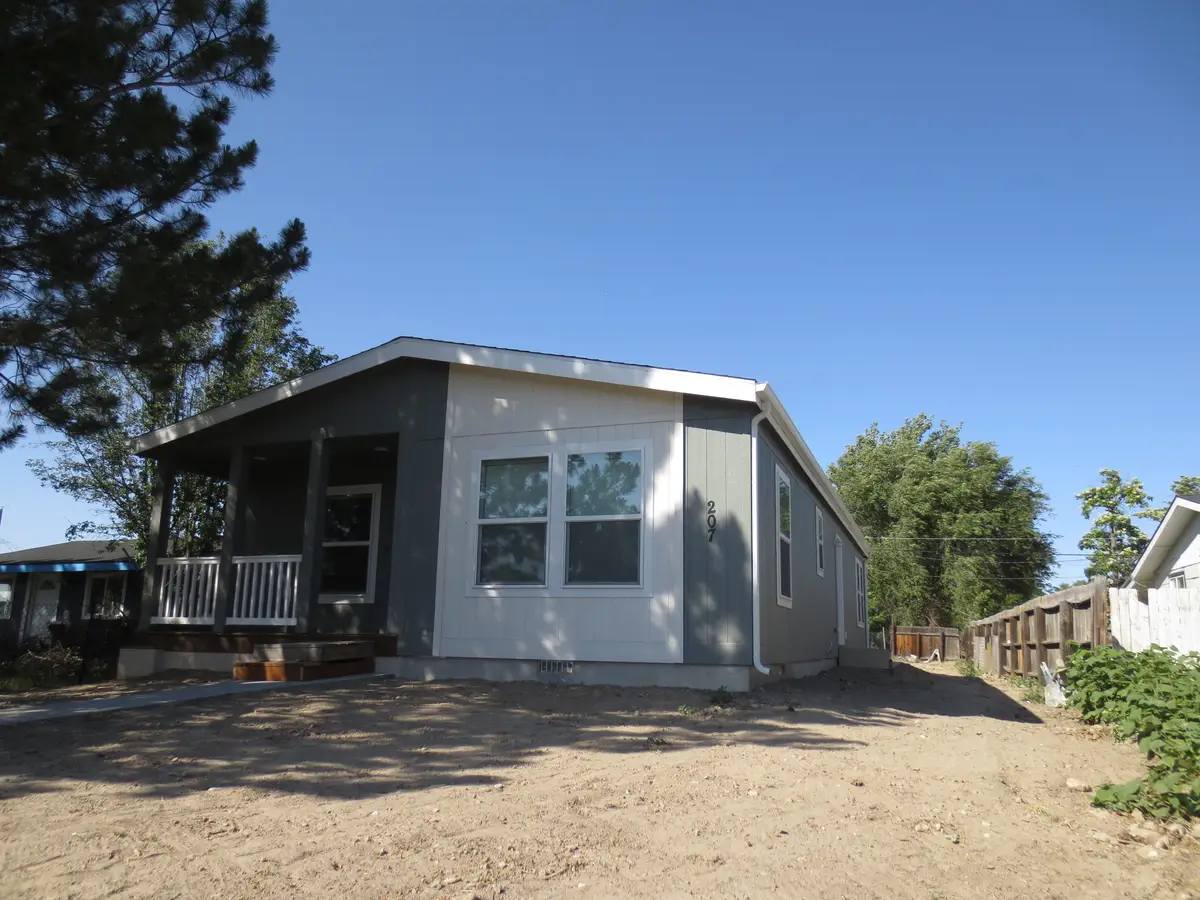 207 E Freeport St, Caldwell, ID 83605 - Image #1