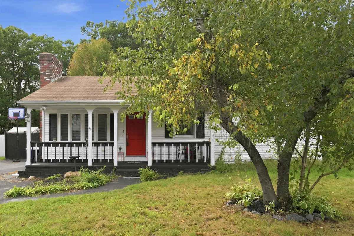 141 Hoyt Street, Manchester, NH 03103 - #1