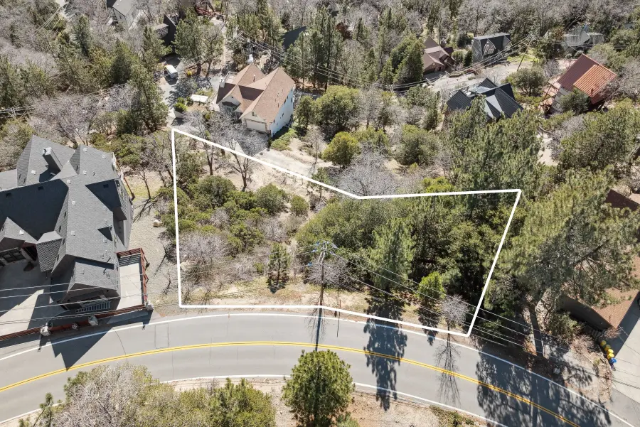 0 Matterhorn, Lake Arrowhead, CA 92352 - #3