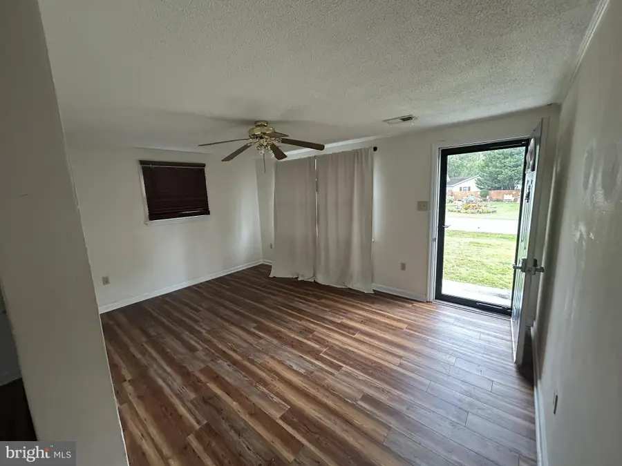 26326 Skyview Drive, Hollywood, MD 20636 - Image #2