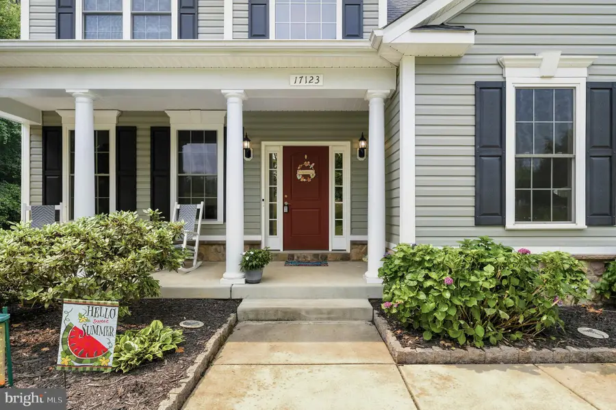 17123 Sweetwater Ct, Hughesville, MD 20637 - #2