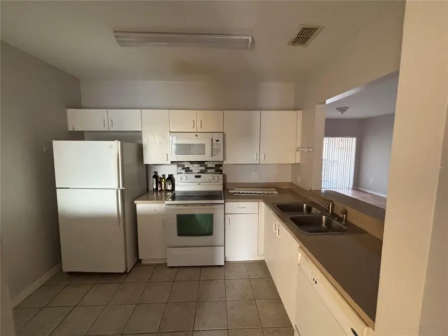 533 Villa Del Sol Circle #202, Orlando, FL 32824 - #3