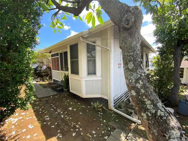 1630 Lusitana Street, Honolulu, HI 96813