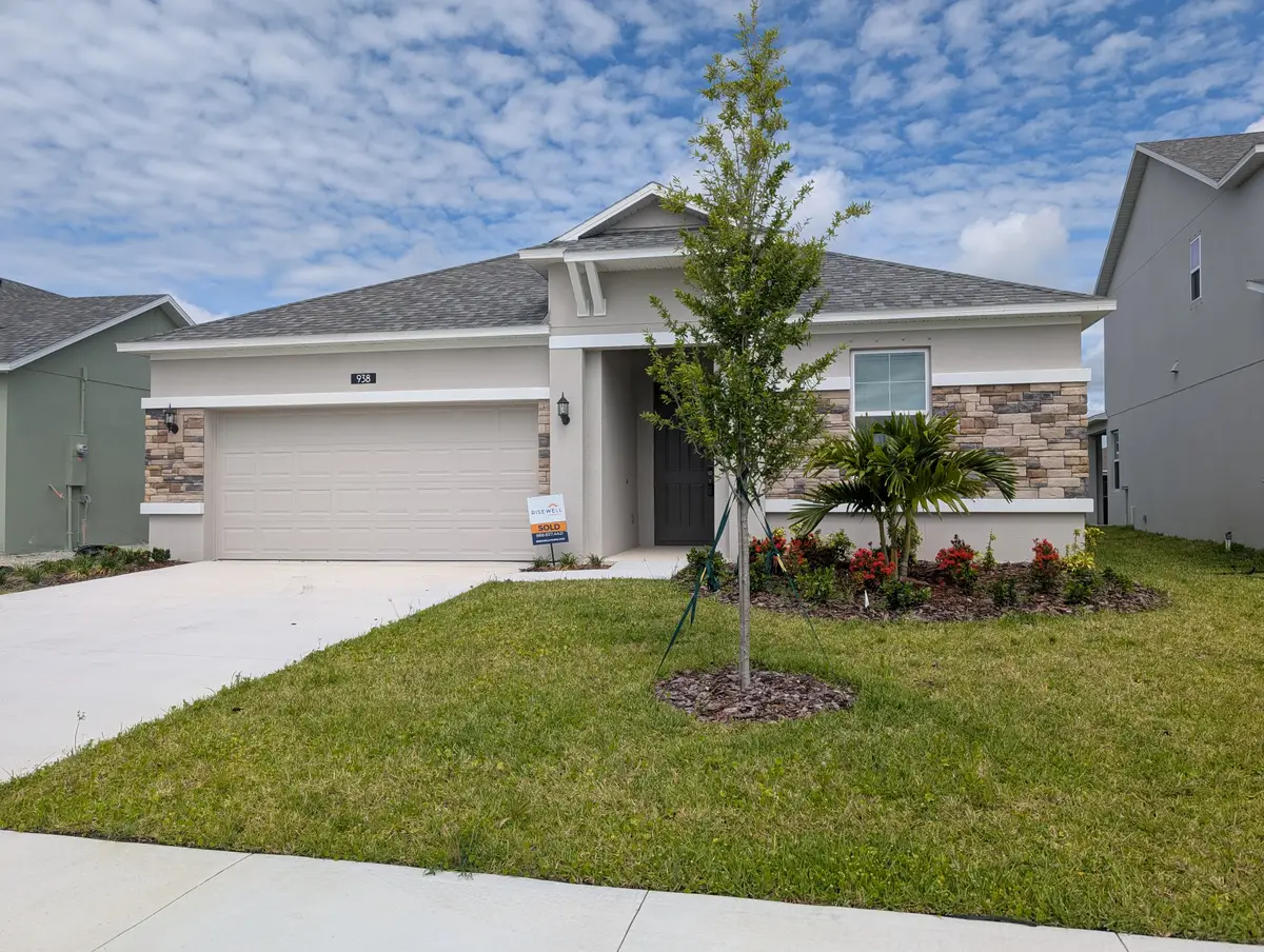 938 Soleway Ave NW, Palm Bay, FL 32907 - #1