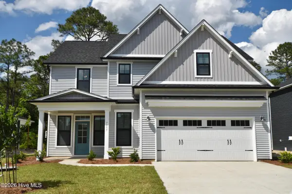 24 E Kiln Road, Hampstead, NC 28443