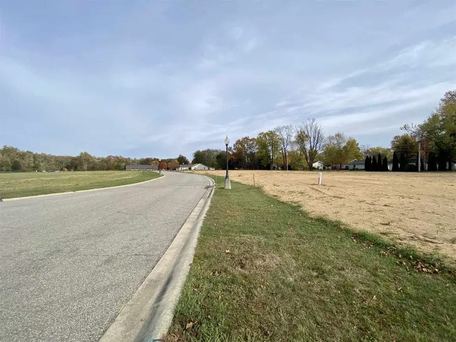 253 E Galbreath Drive, Winamac, IN 46996 - Image #3