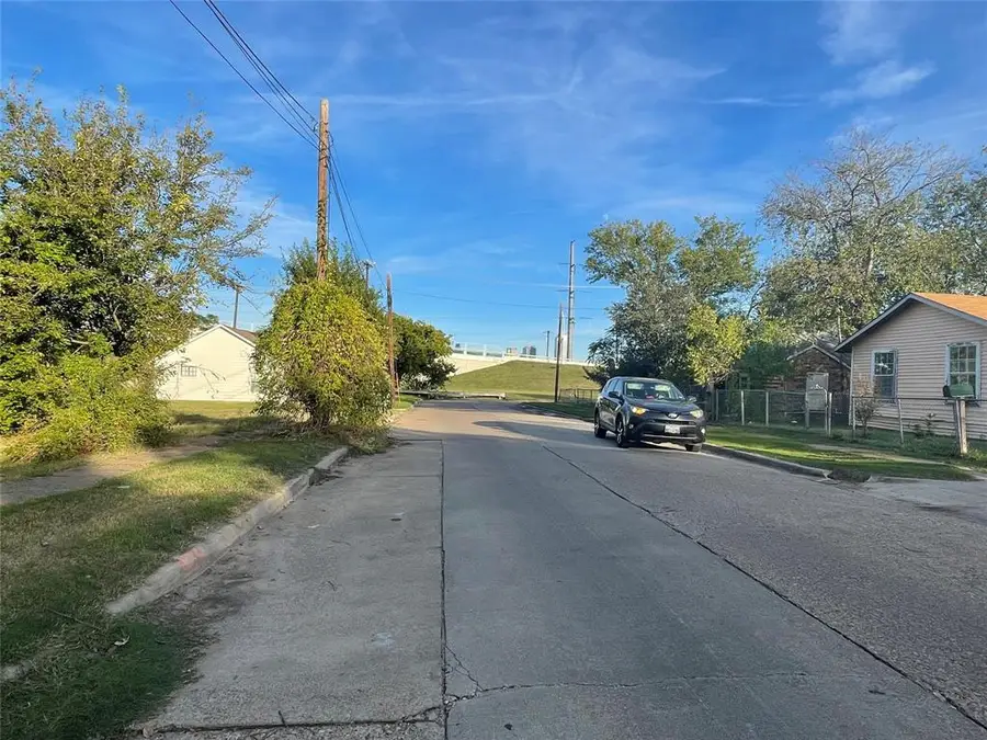 825 Shaw Street, Dallas, TX 75212 - #3