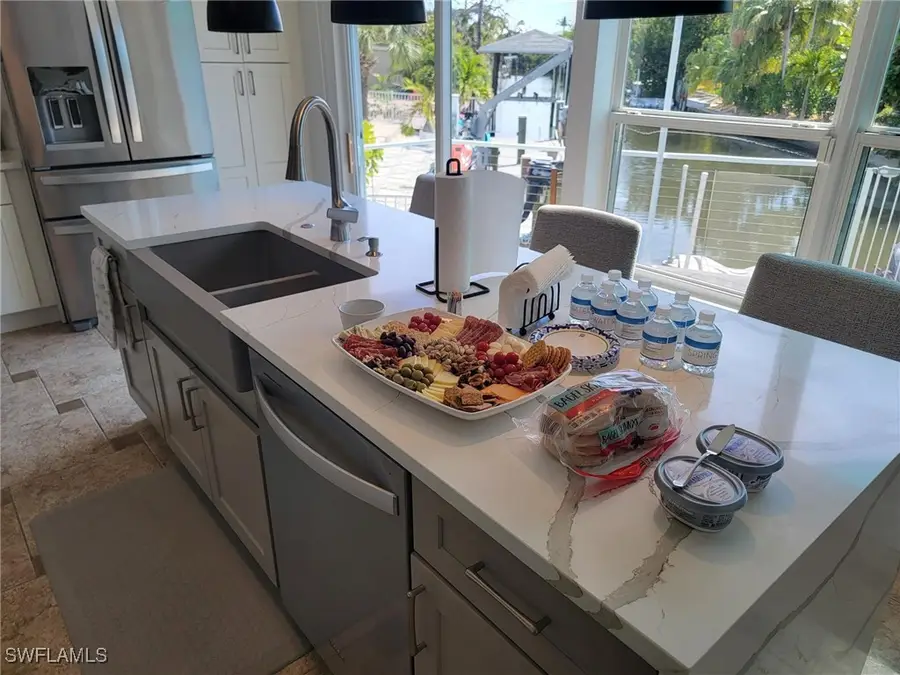 131 Falkirk Street, Fort Myers Beach, FL 33931 - Image #3