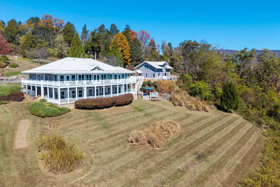 125 River Ridge Dr, Pearisburg, VA 24134 - Image #3