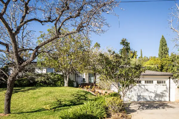 12033 Kearsarge Street, Los Angeles, CA 90049