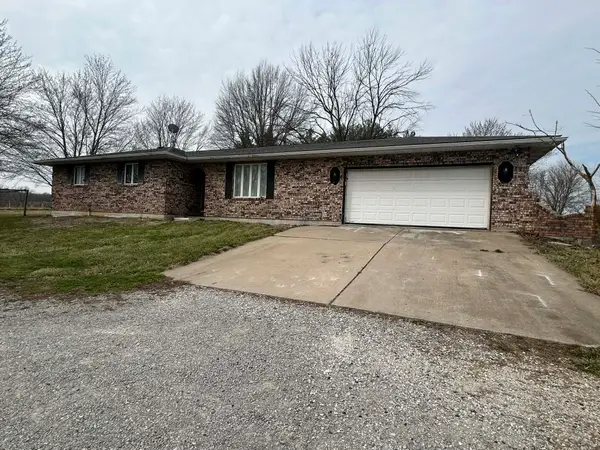 6636 County Road 423, Palmyra, MO 63461