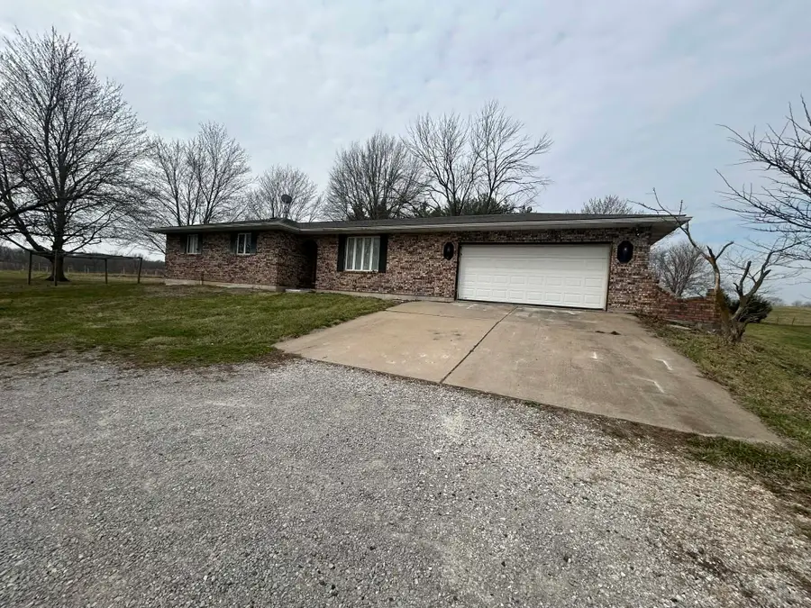 6636 County Road 423, Palmyra, MO 63461 - #2