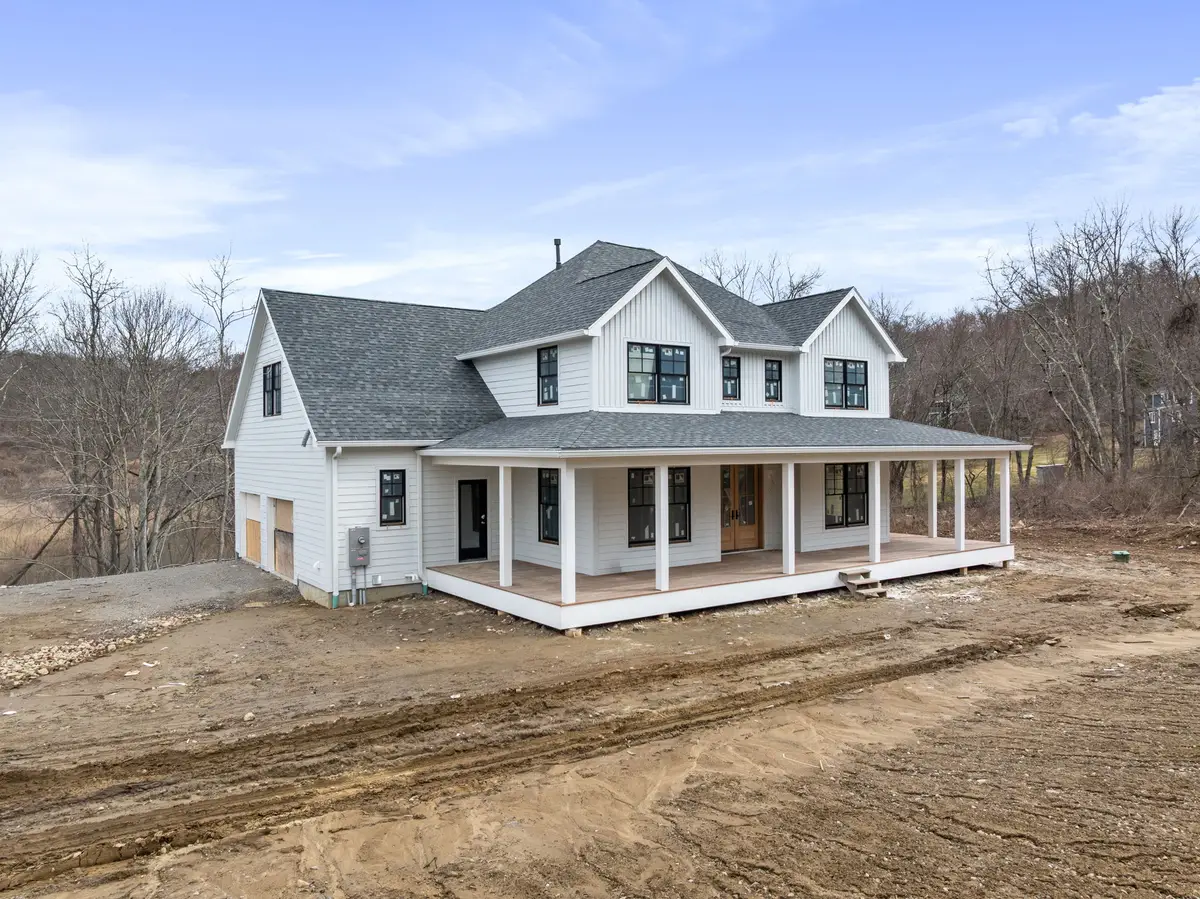 2 Pickett Road, Roxbury, CT 06783 - #1