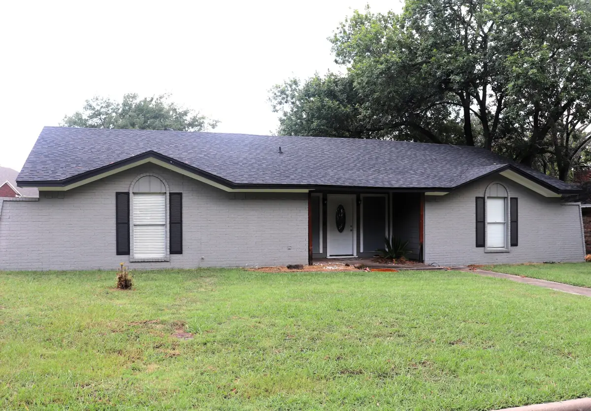 510 Deer Dr, Greenville, TX 75402 - #1