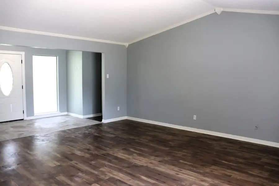 510 Deer Dr, Greenville, TX 75402 - #3