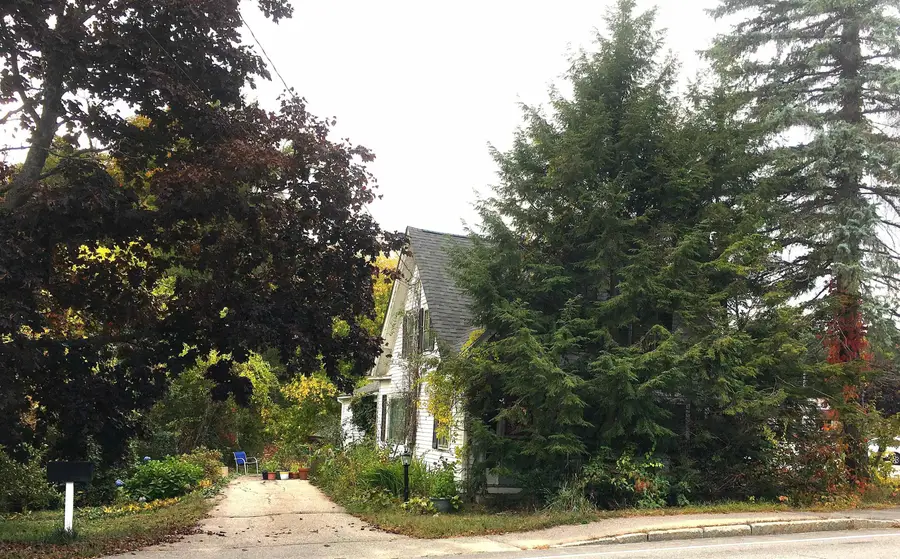 436 Elm Street, Laconia, NH 03246 - #3