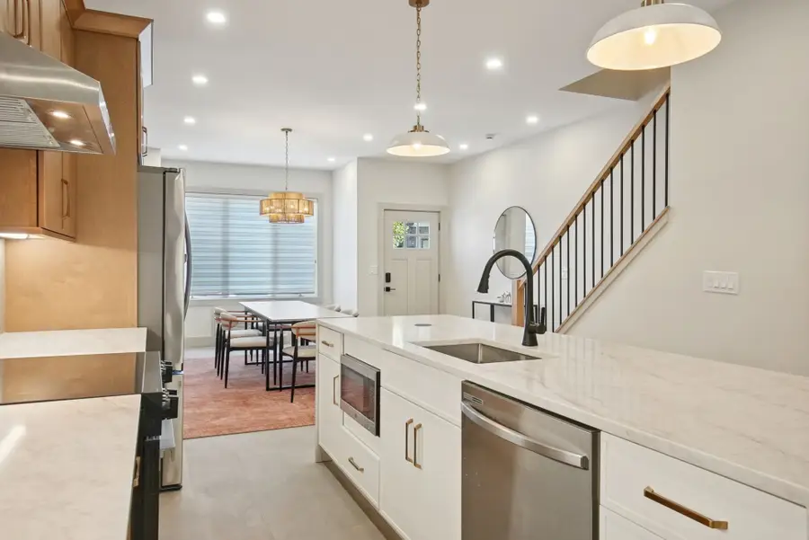 121A CLINTON AVE, Jersey City, NJ 07304 - #3