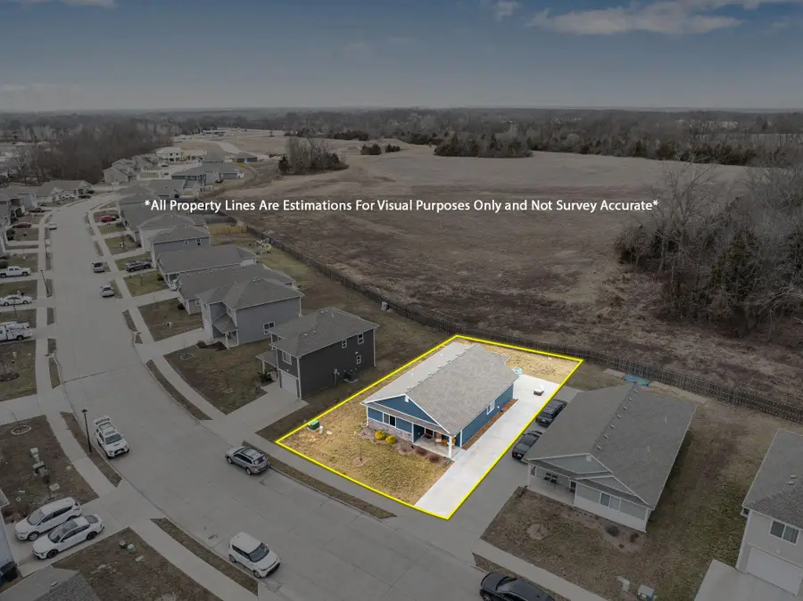 8065 N Glen Meadow Dr, Columbia, MO 65202 - #3