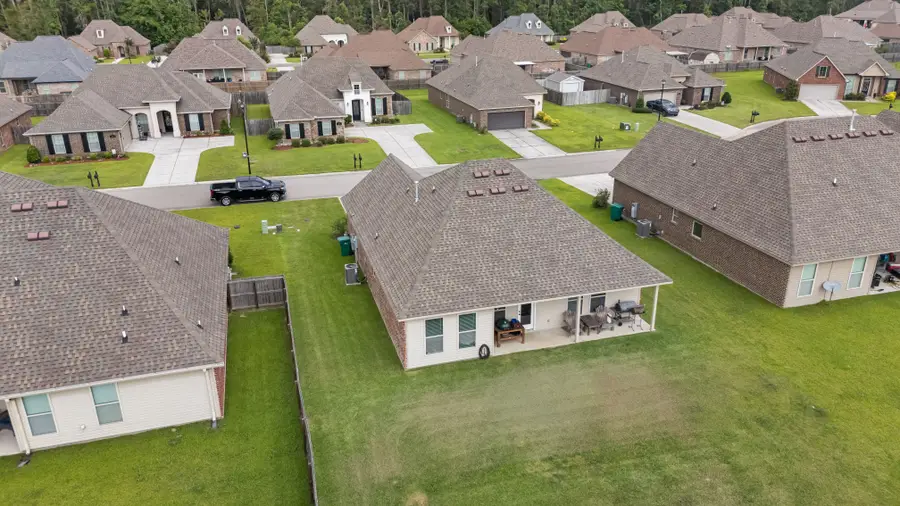 8900 Cresson Dr, Denham Springs, LA 70726 - Image #3