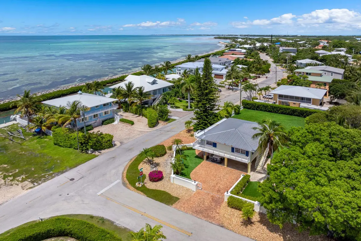 235 W Seaview Circle, Duck Key, FL 33050 - #1