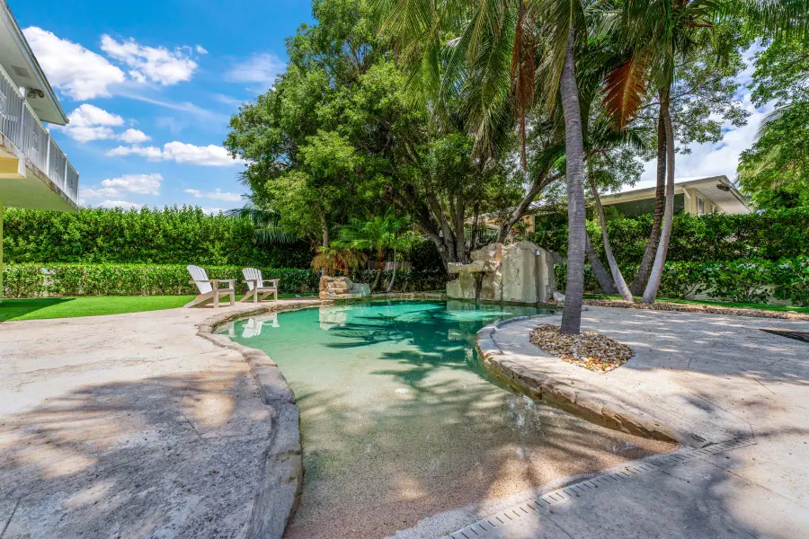 235 W Seaview Circle, Duck Key, FL 33050 - #3
