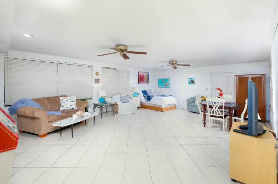 29 Bonita Avenue, Key Largo, FL 33037 - #2