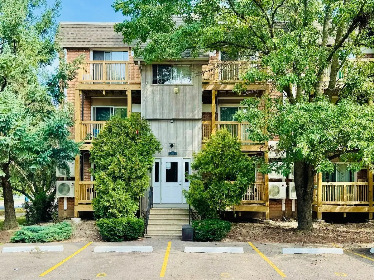 549 Ashland Avenue #F, Aurora, IL 60505 - #1