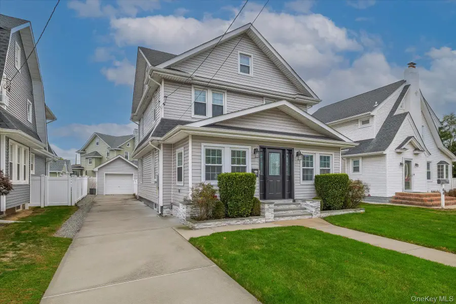 70 Denton Avenue, Lynbrook, NY 11563 - Image #2