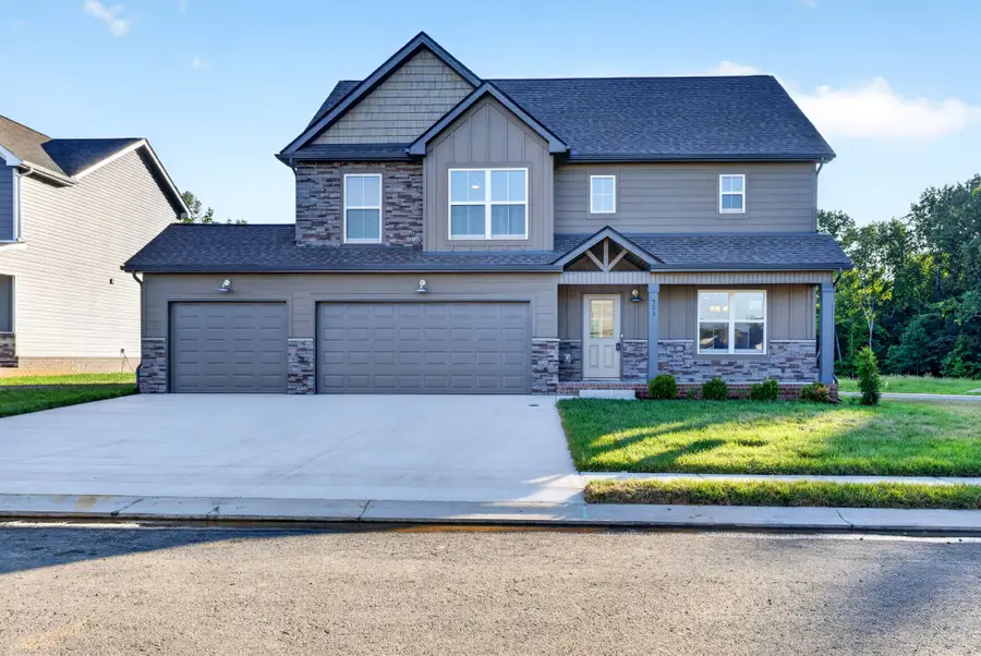 502 Willow Park Dr, Clarksville, TN 37043 - #2