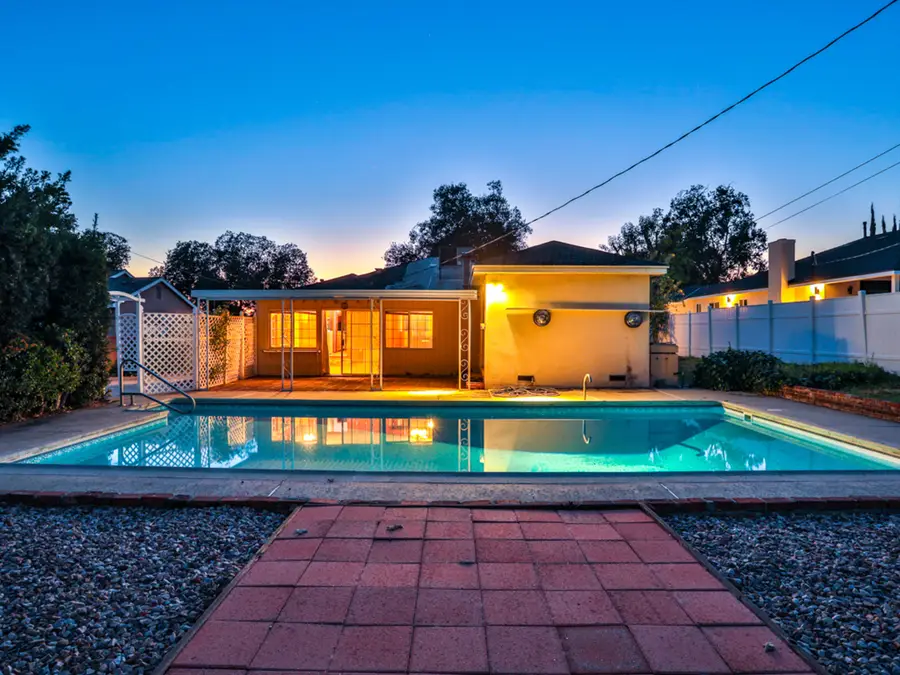 368 Geneva Avenue, Claremont, CA 91711 - #2