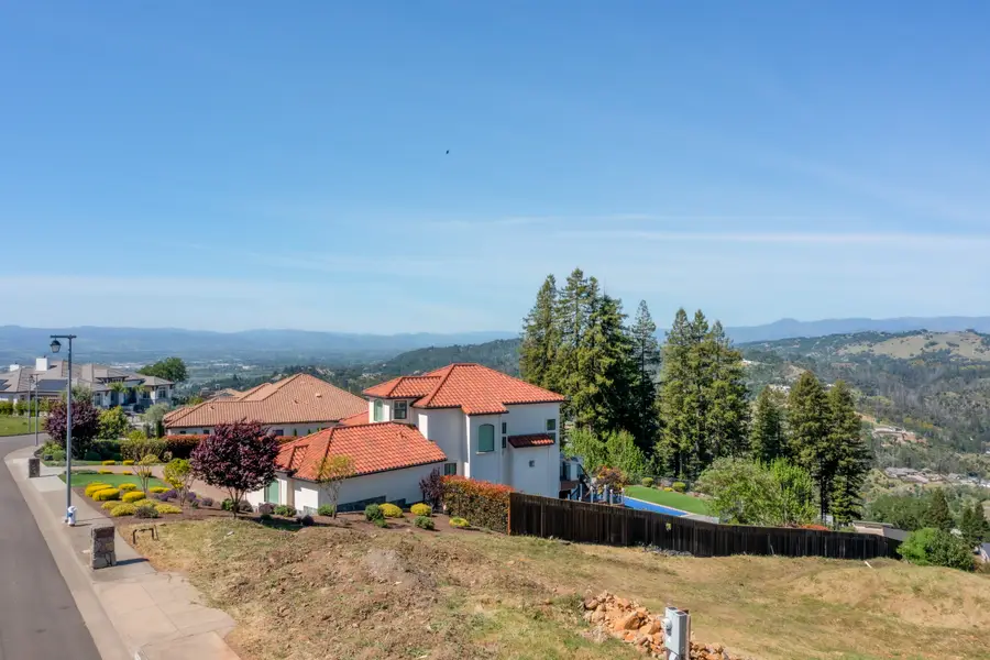 3888 Skyfarm Drive, Santa Rosa, CA 95403 - #3