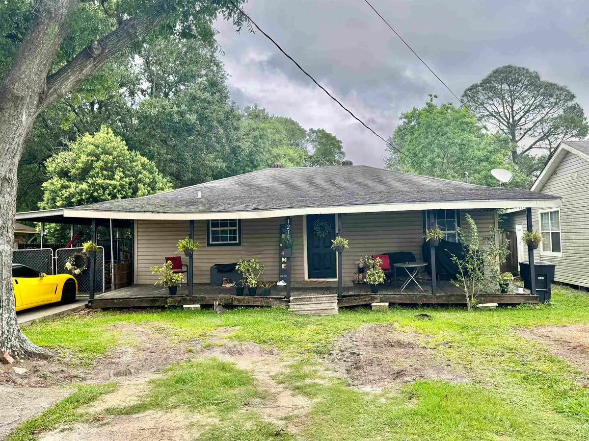 1219 S 13th Street, Nederland, TX 77627 - #1