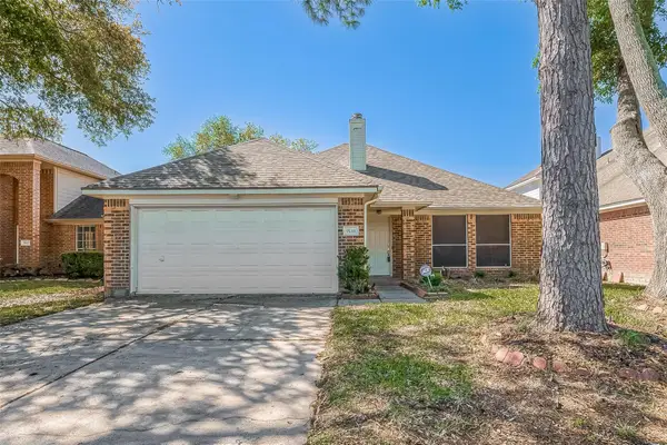 9138 Blake Bend Circle, Houston, TX 77095